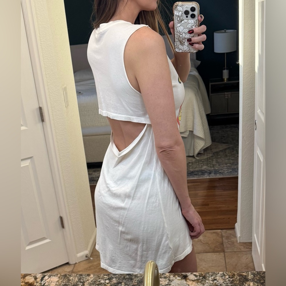 T-shirt dress - Picture 4 of 4
